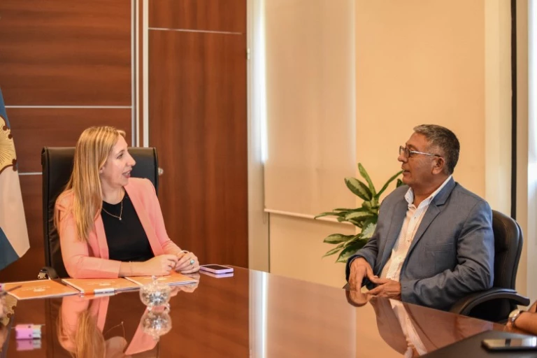 1a0f113d1ede7db5dc21e014d99363a7_L