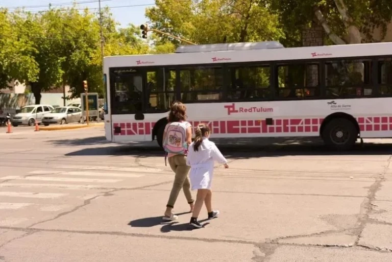 52ed980624b4116422ca0c797dc14397_L