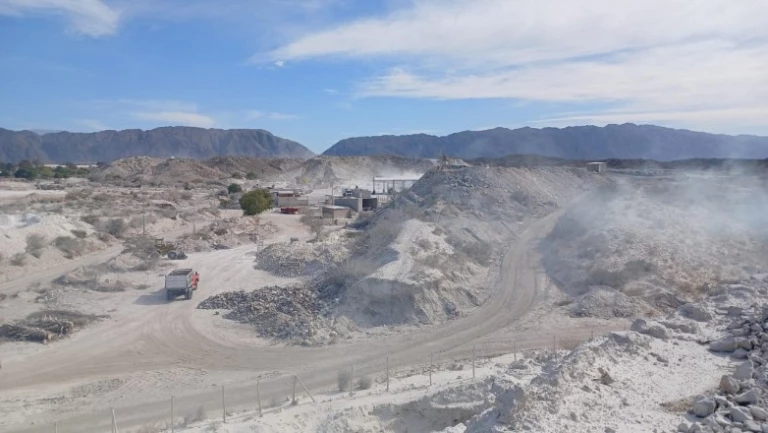 02eb085dc92bb35cac6092aed004e619_L (1)